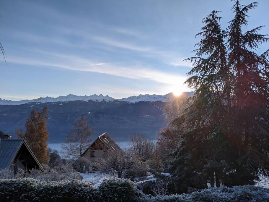 Maison Familiale En Montagne Avec Vue Merveilleuse Sur Le Massif De Belledonne Saint-Bernard  Buitenkant foto