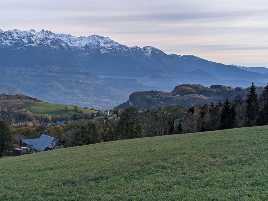 Maison Familiale En Montagne Avec Vue Merveilleuse Sur Le Massif De Belledonne Saint-Bernard  Buitenkant foto
